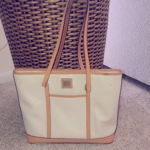 Dooney & Bourke 1975 Tote